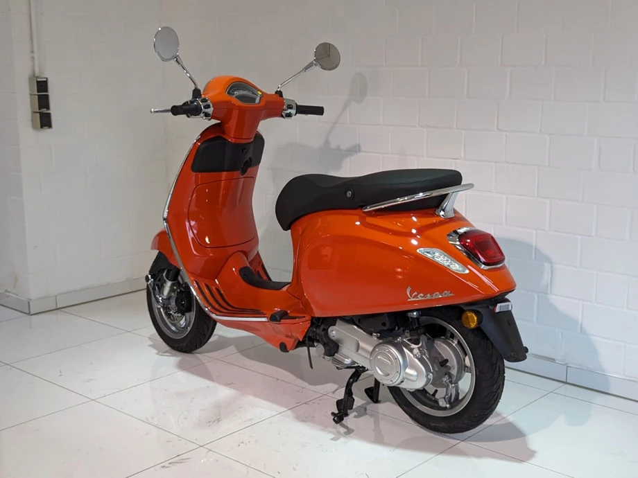 Angebot Vespa Primavera 50 2T Bild 4: Angebot Vespa Primavera 50 2T