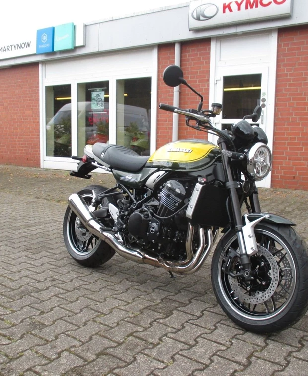 Kawasaki Z900 RS<br />
