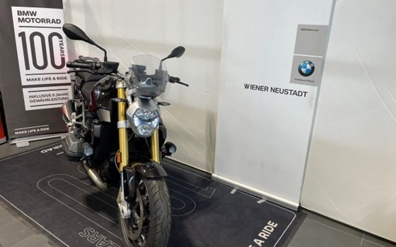 Gebrauchtmotorrad BMW R 1200 R - Bild 1 Gebrauchtmotorrad BMW R 1200 R - Bild 1