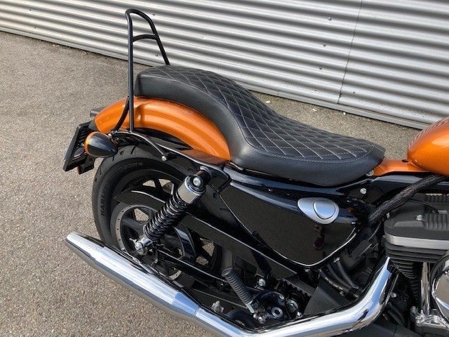 Harley-Davidson Sportster XL 883 N Iron (Amber Whiskey) - Bild 4