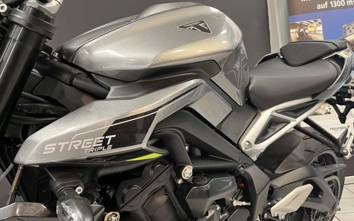 Angebot Triumph Street Triple R