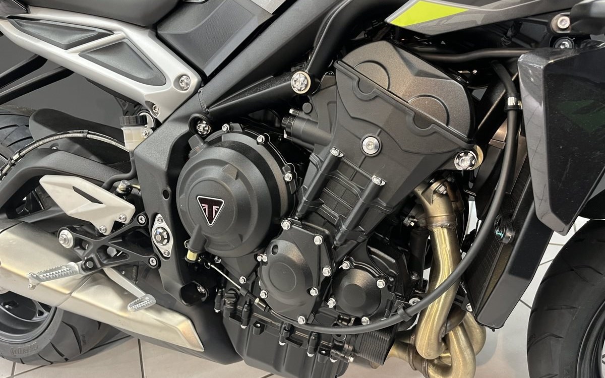 Angebot Triumph Street Triple R