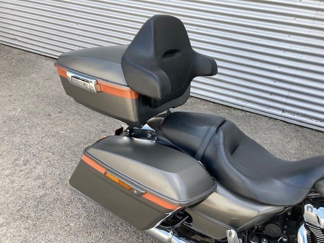 Harley-Davidson Touring Street Glide Special FLHXS (Industrial Gray Denim) - Bild 5