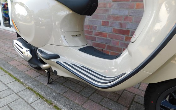 Neufahrzeug Vespa Primavera 125 S - Bild 10
