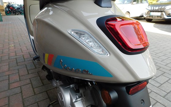 Neufahrzeug Vespa Primavera 125 S - Bild 13