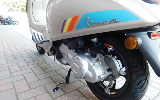 Neufahrzeug Vespa Primavera 125 S - Bild 14