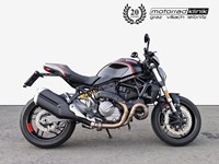 Gebrauchtmotorrad Ducati Monster 821 Stealth Teilzahlung e 89 mit Garantie