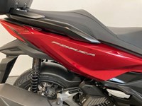 Neumotorrad Honda Forza 125 Teilzahlung € 59.- Garantie TOP-CASE