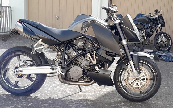 Gebrauchtmotorrad KTM 990 Super Duke - Bild 11