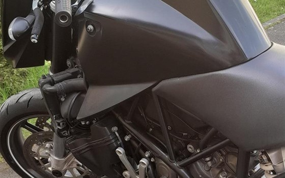 Gebrauchtmotorrad KTM 990 Super Duke - Bild 9