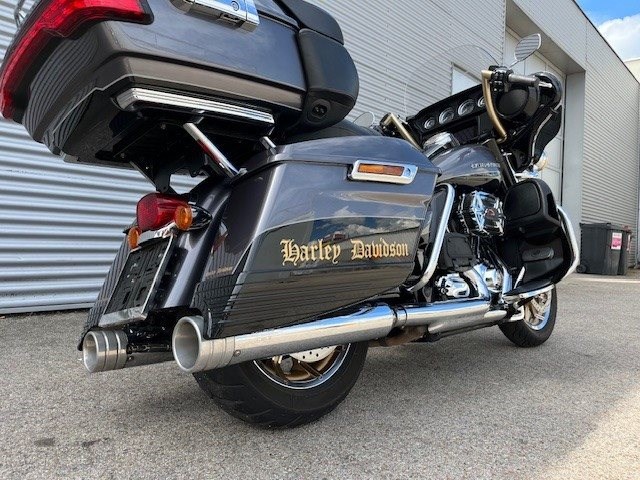 Harley-Davidson Touring Electra Glide Ultra Limited FLHTK (Charcoal Pearl/Vivid Black/Gold) - Bild 8