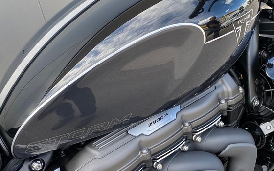Neufahrzeug Triumph Rocket 3 Storm R - Bild 6 Neufahrzeug Triumph Rocket 3 Storm R - Bild 6