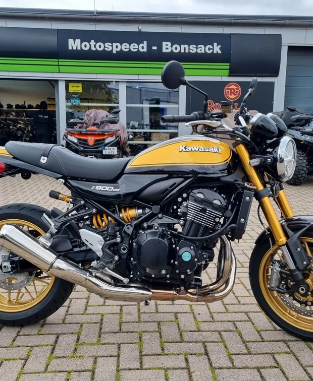 Kawasaki Z900 RS SE