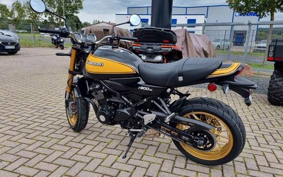 Gebrauchtmotorrad Kawasaki Z900 RS SE - Bild 4