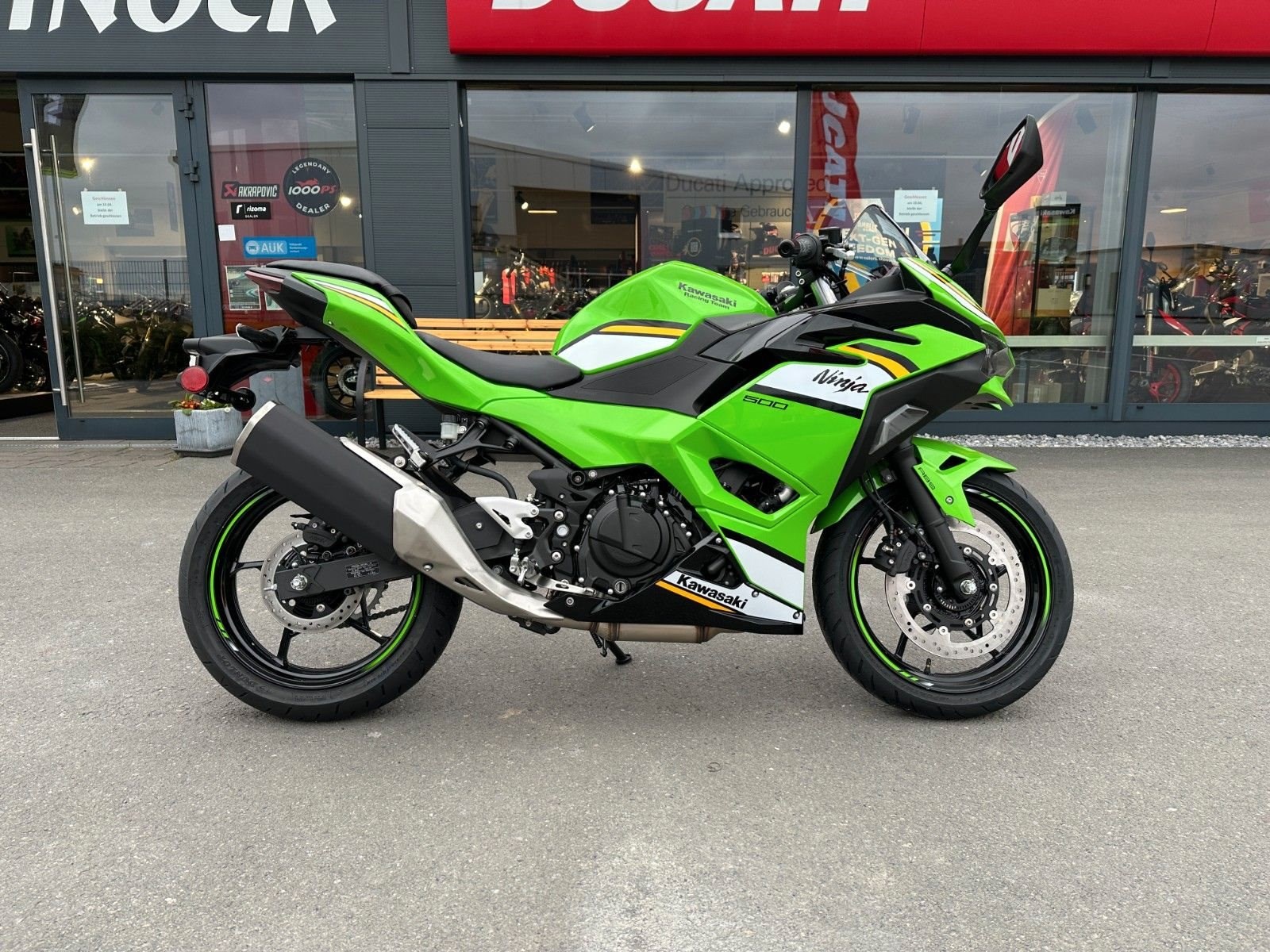 Kawasaki Ninja 500 SE