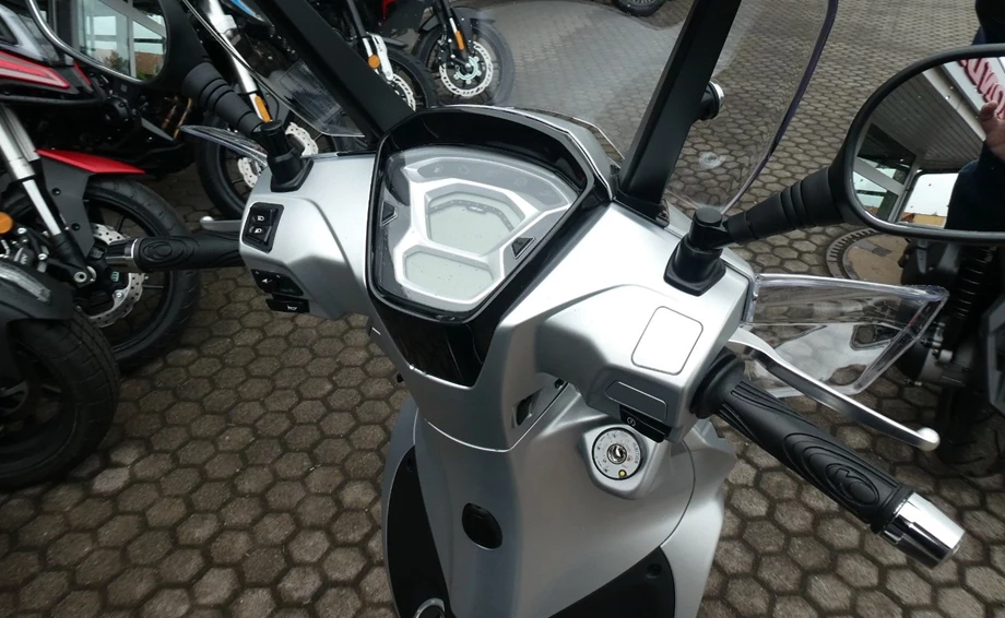 Angebot Kymco New People S 200i ABS Bild 8: Angebot Kymco New People S 200i ABS