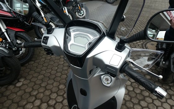 Neufahrzeug Kymco New People S 200i ABS - Bild 8