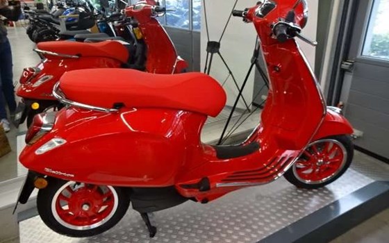 Neufahrzeug Vespa Elettrica 70 km/h - Bild 2