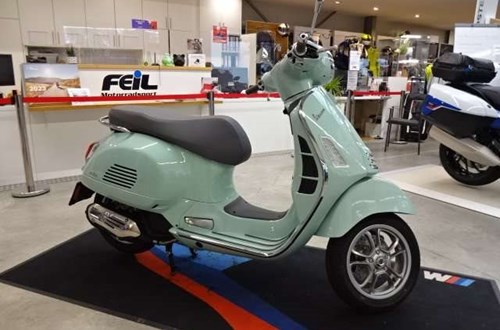 Vespa GTS 125