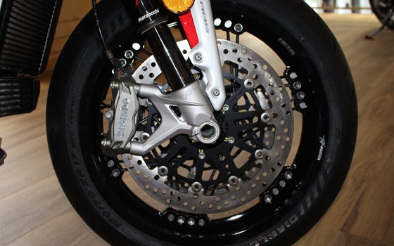 Neufahrzeug MV Agusta Dragster 800 RR SCS - Bild 9 Neufahrzeug MV Agusta Dragster 800 RR SCS - Bild 9