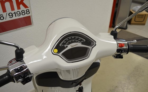 Neufahrzeug Vespa Primavera 125 - Bild 12