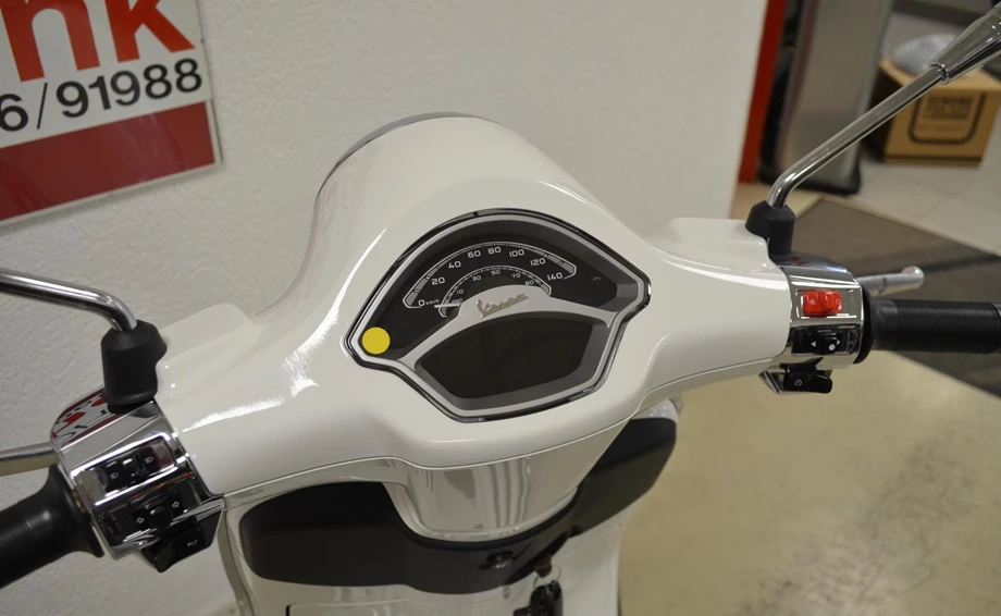 Angebot Vespa Primavera 125 Bild 12: Angebot Vespa Primavera 125