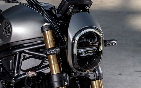 Neufahrzeug Benelli Leoncino 800 - Bild 9