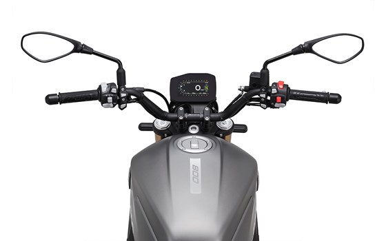 Neufahrzeug Benelli Leoncino 800 - Bild 5