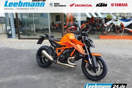 KTM 1390 Super Duke R EVO