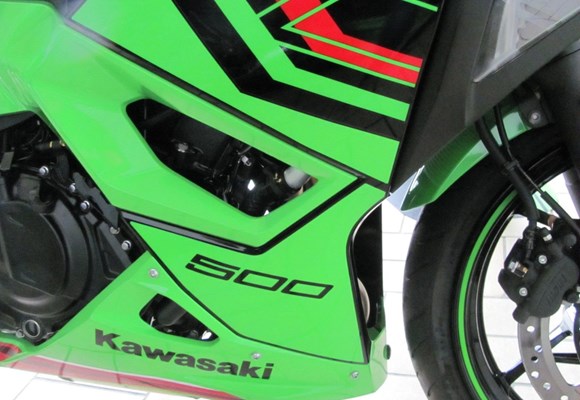 Kawasaki Ninja 500 SE