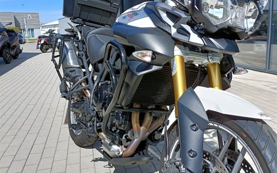 Gebrauchtmotorrad Triumph Tiger 800 - Bild 3 Gebrauchtmotorrad Triumph Tiger 800 - Bild 3