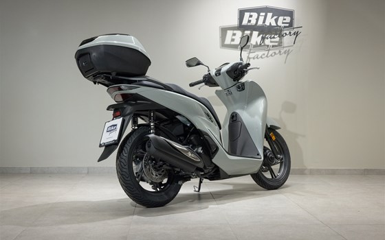Neufahrzeug Honda SH125i - Bild 2 Neufahrzeug Honda SH125i - Bild 2