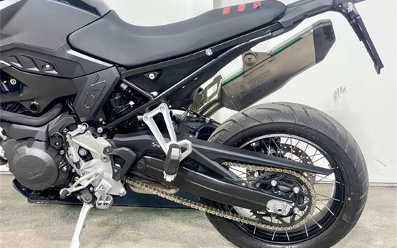 Gebrauchtmotorrad BMW F 900 GS - Bild 5