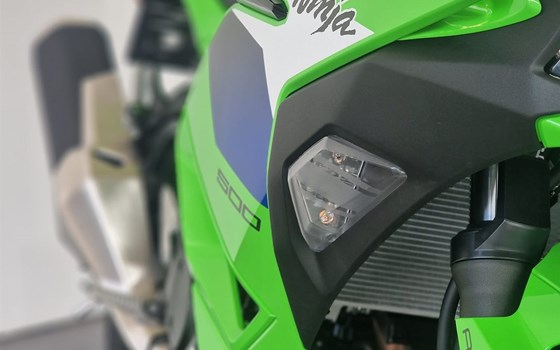 Neufahrzeug Kawasaki Ninja 500 - Bild 4 Neufahrzeug Kawasaki Ninja 500 - Bild 4