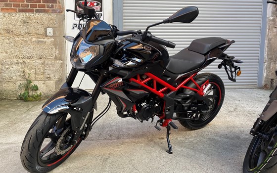 Neufahrzeug Benelli BN 125 - Bild 1