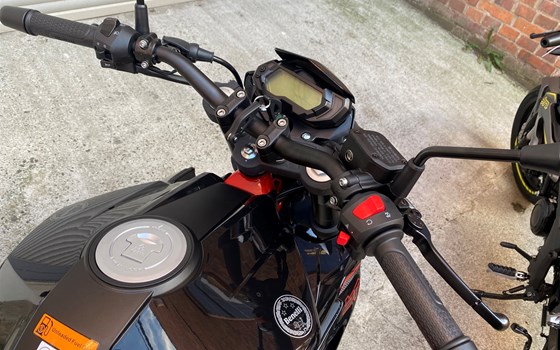 Neufahrzeug Benelli BN 125 - Bild 4