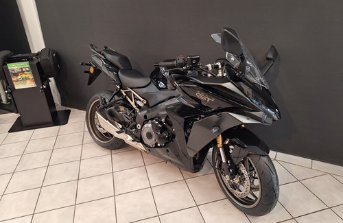 Neumotorrad Suzuki GSX-S1000GT