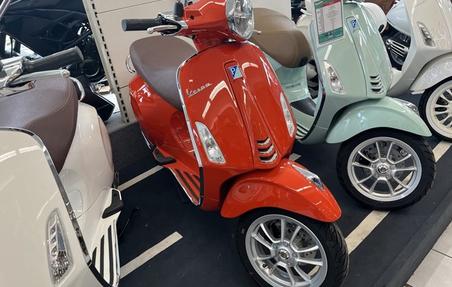 Vespa Primavera 50 4T