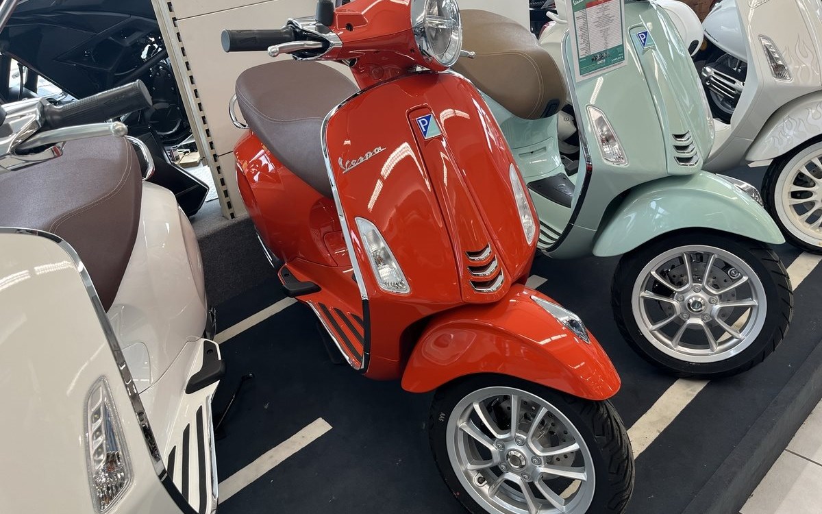 Angebot Vespa Primavera 50 4T