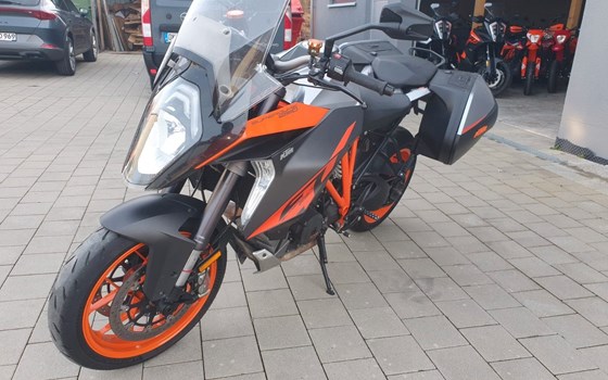 Gebrauchtmotorrad KTM 1290 Super Duke GT - Bild 2