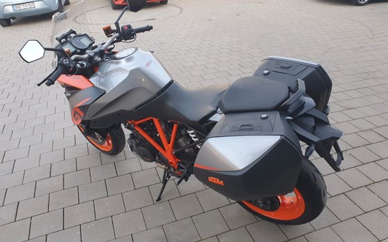 Gebrauchtmotorrad KTM 1290 Super Duke GT - Bild 4