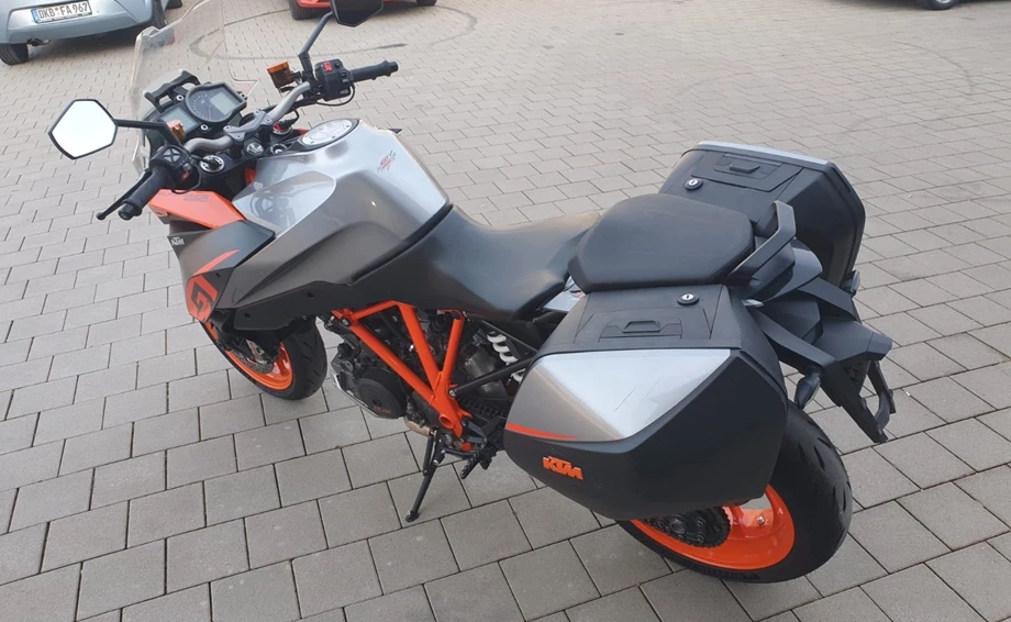 Angebot KTM 1290 Super Duke GT Bild 4: Angebot KTM 1290 Super Duke GT