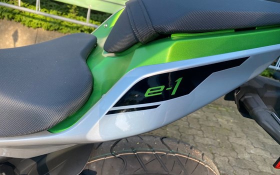 Neufahrzeug Kawasaki Ninja e-1 - Bild 7