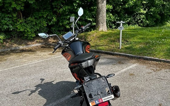 Gebrauchtmotorrad KTM 125 Duke - Bild 4