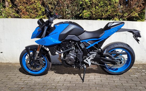 Gebrauchtmotorrad Suzuki GSX-8S - Bild 1
