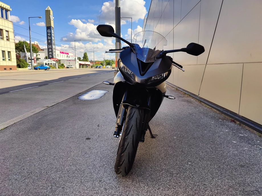 Angebot Triumph Daytona 660 Bild 15: Angebot Triumph Daytona 660