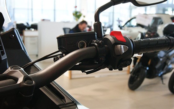 Neufahrzeug Honda NX500 - Bild 7