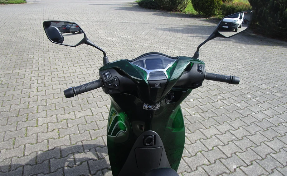 Offer Honda SH125 Bild 4: Offer Honda SH125