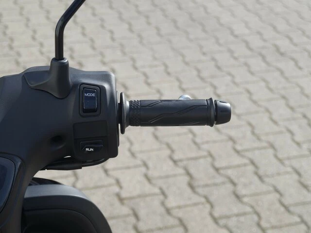 Angebot Yamaha NEO's Dual Battery Bild 12: Angebot Yamaha NEO's Dual Battery
