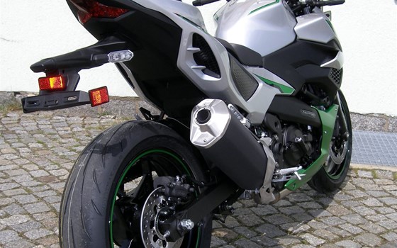 Gebrauchtmotorrad Kawasaki Z7 Hybrid - Bild 4